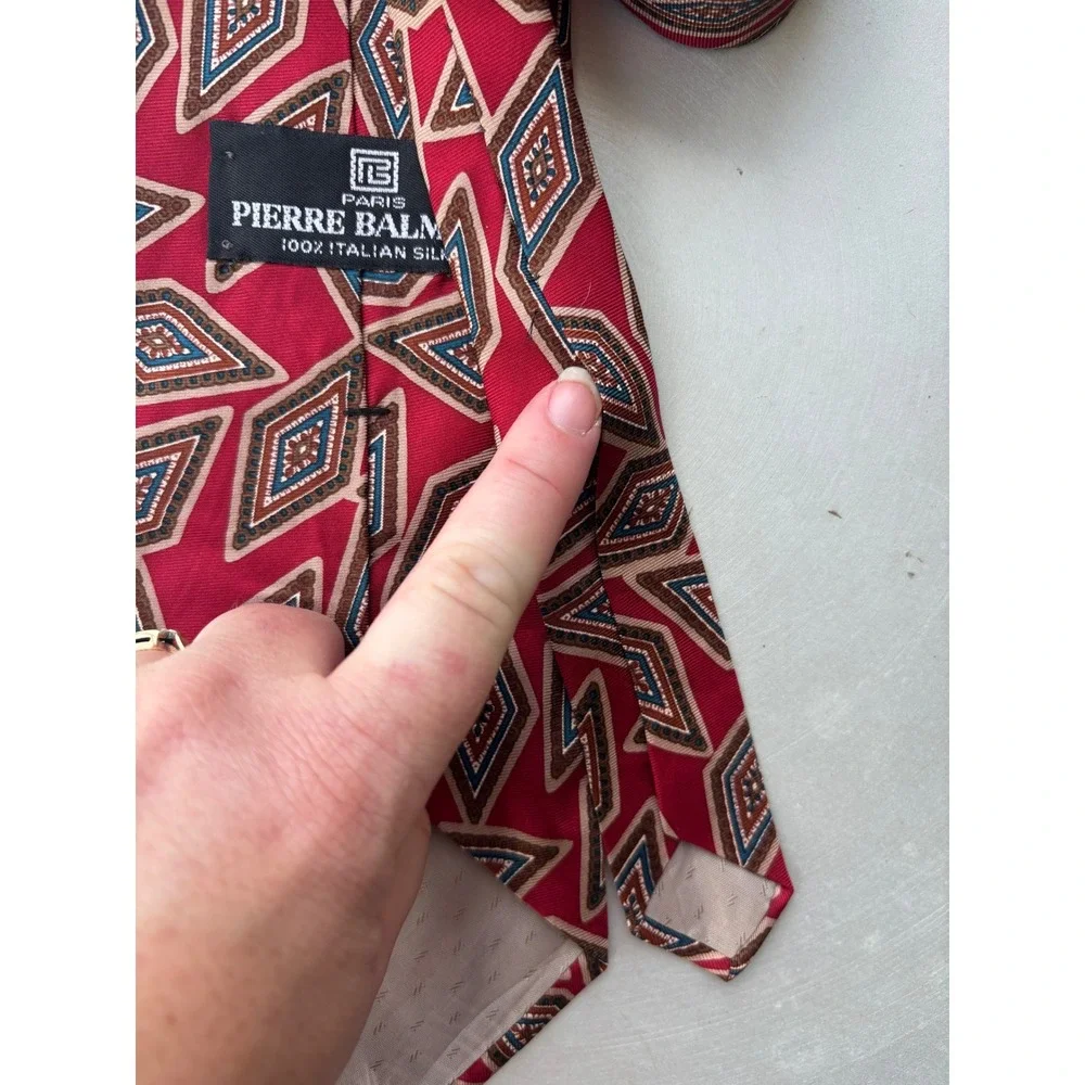 Pierre Balmain Paris Vintage Red Geometric Diamond 100% Italian Silk Necktie